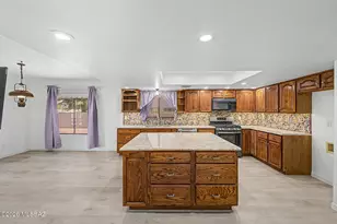 12592 N Pioneer Way, Oro Valley, AZ 85755 - Photo 21