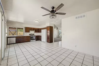 2630 S Pace E Drive, Tucson, AZ 85730 - Photo 13