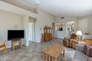 8071 W Mesa Point Dr, Tucson, AZ 85743 - Photo 11