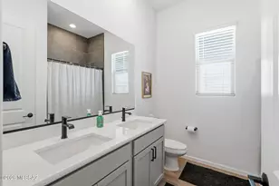12866 E Tortoise Pointe Dr, Vail, AZ 85641 - Photo 33