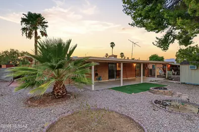 2109 S Camino Seco, Tucson, AZ 85710 - Photo 23