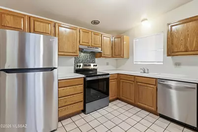2109 S Camino Seco, Tucson, AZ 85710 - Photo 11