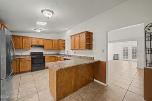 7416 E Beverly Dr, Tucson, AZ 85710 - Photo 7