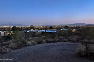 6520 N Pontatoc Rd, Tucson, AZ 85718 - Photo 13