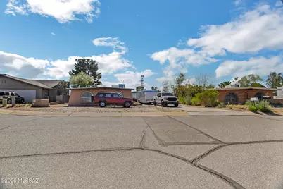 16350 S Observatory Place, Corona de Tucson, AZ 85641 - Photo 3
