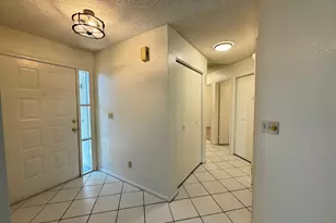 9368 N Hampshire Dr, Tucson, AZ 85742 - Photo 11
