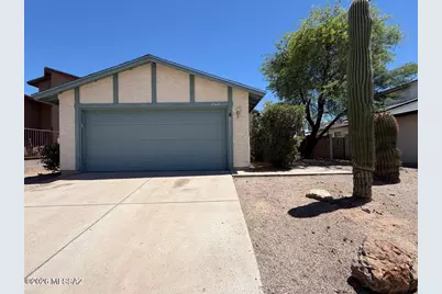 9368 N Hampshire Drive, Tucson, AZ 85742 - Photo 1