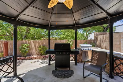 10197 E Sonoran Heights Place, Tucson, AZ 85748 - Photo 37
