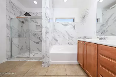 10401 E Yew Place, Tucson, AZ 85747 - Photo 11