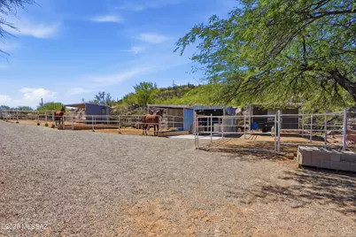 2500 W Irvington Place, Tucson, AZ 85746 - Photo 9