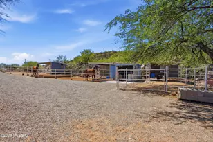 2500 W Irvington Pl, Tucson, AZ 85746 - Photo 9