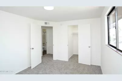 1246 S Camino Seco, Tucson, AZ 85710 - Photo 21