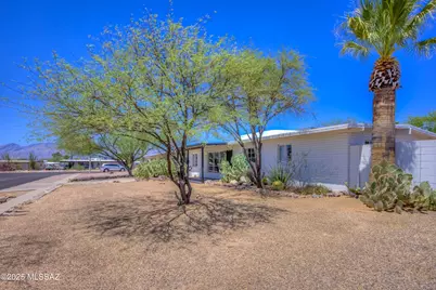 809 S Loyola Avenue, Tucson, AZ 85710 - Photo 3