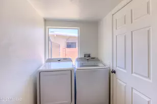 809 S Loyola Ave, Tucson, AZ 85710 - Photo 19