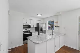 9221 N Macaw Pl, Tucson, AZ 85742 - Photo 15