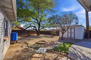 9221 N Macaw Pl, Tucson, AZ 85742 - Photo 47