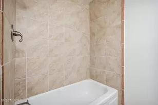 7331 E Brooks Dr, Tucson, AZ 85730 - Photo 15