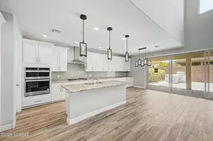10212 E Bell Rock Trail, Tucson, AZ 85747 - Photo 9