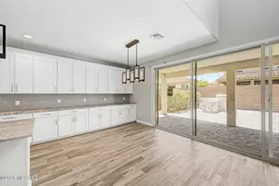 10212 E Bell Rock Trail, Tucson, AZ 85747 - Photo 7