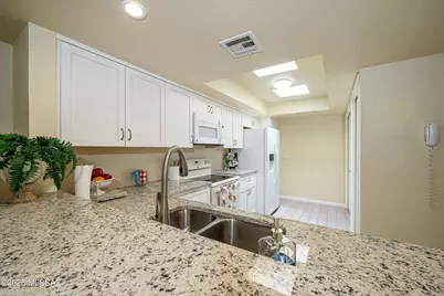 7808 N La CaÃ±ada Drive, Tucson, AZ 85704 - Photo 13