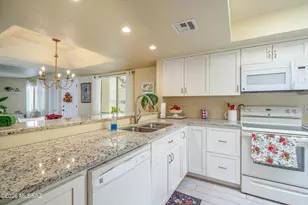 7808 N La CaÃ±ada Dr, Tucson, AZ 85704 - Photo 1