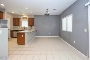 8754 N Mugho Pine Trail, Tucson, AZ 85743 - Photo 9