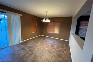 1041 W Calle Vista De Suenos, Sahuarita, AZ 85629 - Photo 11