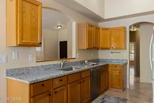 5144 N Standing Rock Pl, Tucson, AZ 85750 - Photo 11