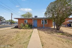 972 N Chrysler Dr, Tucson, AZ 85716 - Photo 1