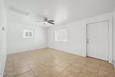 972 N Chrysler Drive, Tucson, AZ 85716 - Photo 5