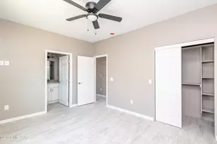 2467 S Campbell, Tucson, AZ 85713 - Photo 9