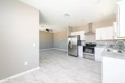 2447 S Campbell Avenue #1, Tucson, AZ 85713 - Photo 17