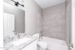 2447 S Campbell Ave, Tucson, AZ 85713 - Photo 15