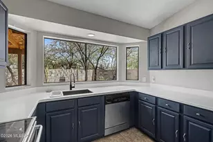 5811 S Oaklands Dr, Tucson, AZ 85746 - Photo 11