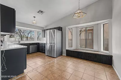 5811 S Oaklands Drive, Tucson, AZ 85746 - Photo 9