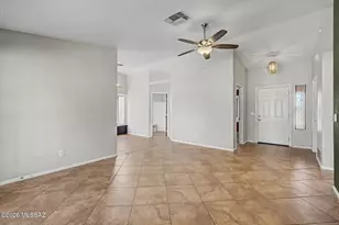 5811 S Oaklands Dr, Tucson, AZ 85746 - Photo 5