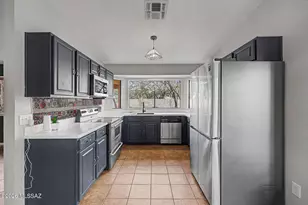 5811 S Oaklands Dr, Tucson, AZ 85746 - Photo 9