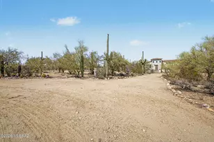 41420 E Cathy Ln, Marana, AZ 85658 - Photo 3