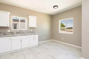 2527 S Campbell Ave, Tucson, AZ 85713 - Photo 7