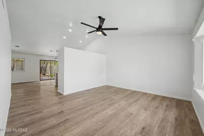 4819 S Windrose Drive, Tucson, AZ 85730 - Photo 3