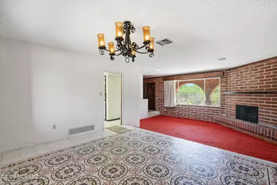 11435 E Sundance Drive, Tucson, AZ 85749 - Photo 9