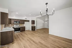 6918 E Kingston Dr, Tucson, AZ 85710 - Photo 7