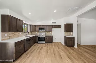 6918 E Kingston Dr, Tucson, AZ 85710 - Photo 11