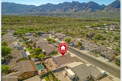 446 W Silvertip Road, Tucson, AZ 85737 - Photo 9