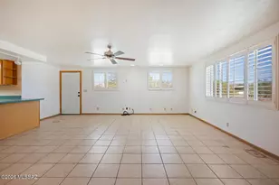 9901 E Discovery Dr, Tucson, AZ 85748 - Photo 7