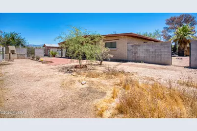 9901 E Discovery Drive, Tucson, AZ 85748 - Photo 29