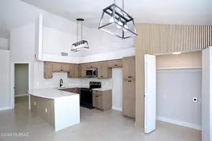 7535 E Harbor Dr, Tucson, AZ 85715 - Photo 5