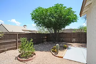 7535 E Harbor Dr, Tucson, AZ 85715 - Photo 37