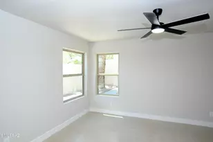 7535 E Harbor Dr, Tucson, AZ 85715 - Photo 25