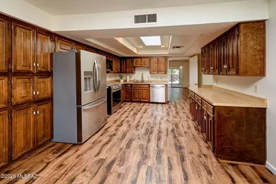 7949 N Sendero Uno, Tucson, AZ 85704 - Photo 11